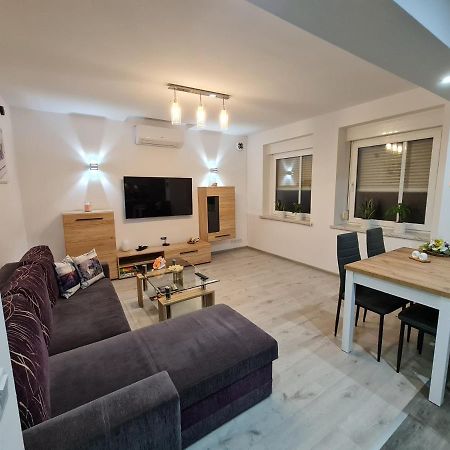 Ferienwohnung Apartament Ada Glogowek Exterior foto